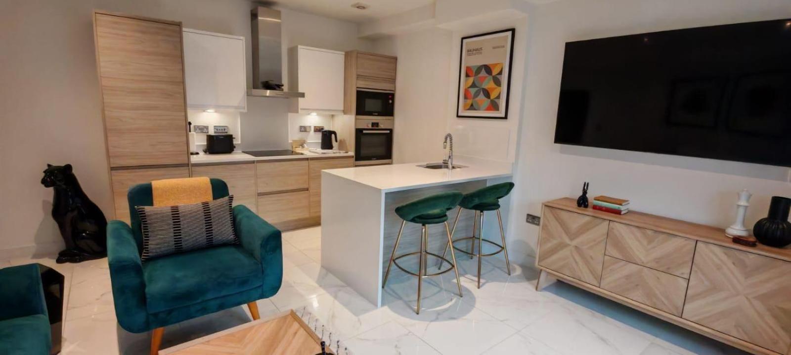 Luxury Apartment: City Centre, Stylish, Modern Честер Екстер'єр фото